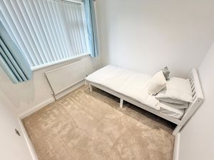 Bedford Avenue Whitby